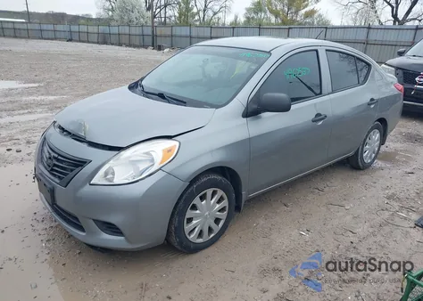 2014 Nissan Versa 1.6 S из США, поврежденный, VIN 3N1CN7AP0EL811278